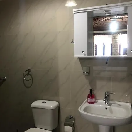 Penzion Miziri Guest House Gjirokastër