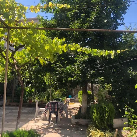 Penzion Miziri Guest House Gjirokastër